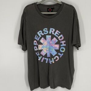Red Hot Chili Peppers Tour Tee Shirt Men’s Size XL